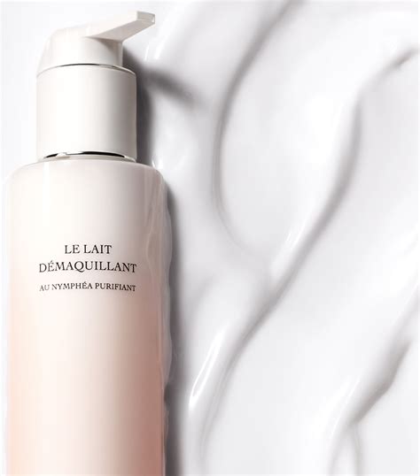 dior cleansing milk 200ml.